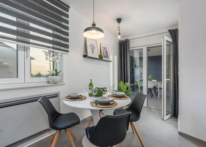 Residence-galant * Ρόβινι